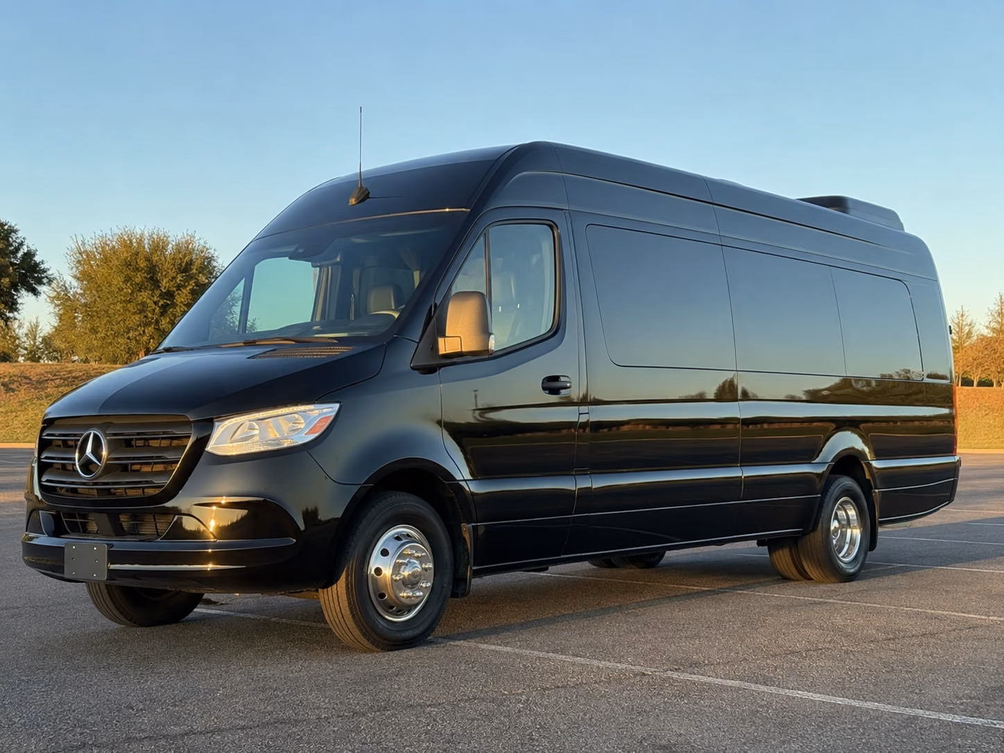 elyria wine tour transportation